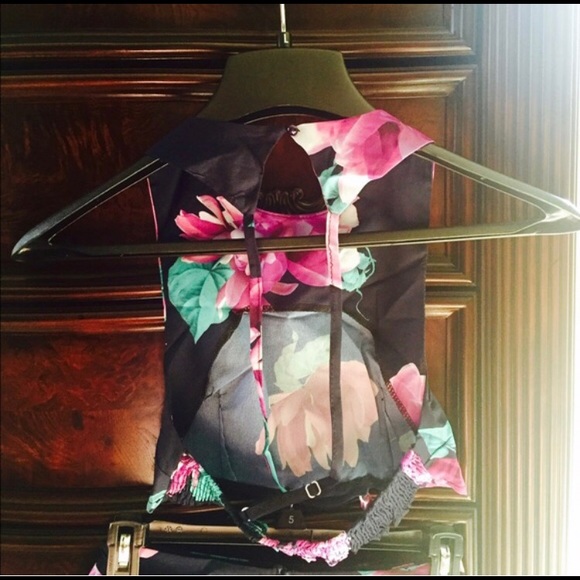 Floral 2 piece set NWOT - Picture 3 of 3